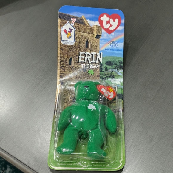 Ty Erin The Bear Rare with errors. - Picture 4 of 5